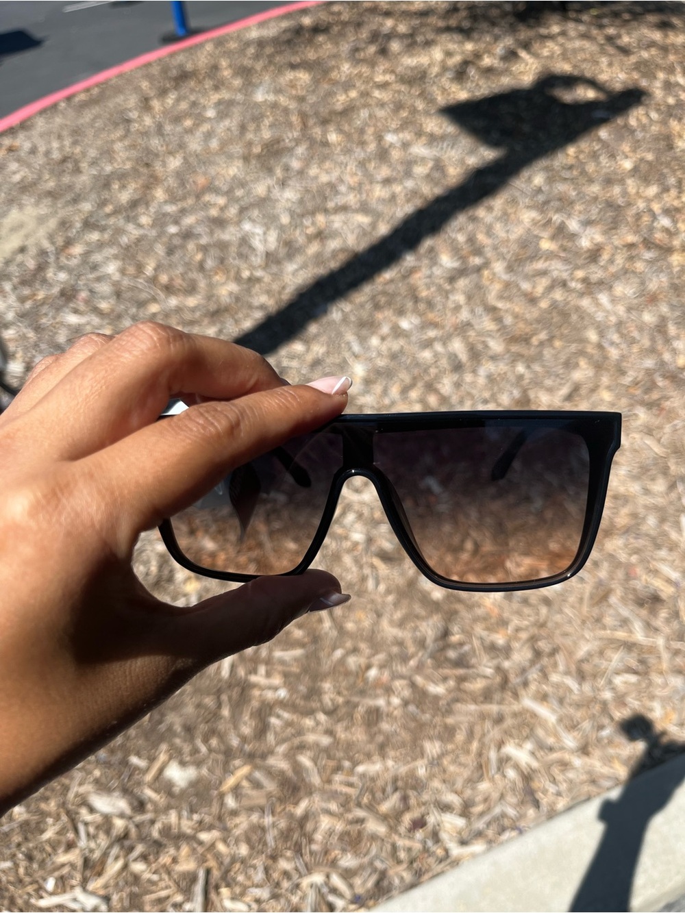 Quay Nightfall Oversized Black Sunglasses shades black blue gold - Picture 3 of 4